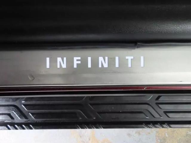 2022 INFINITI QX80 LUXE AWD