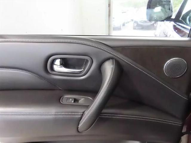 2022 INFINITI QX80 LUXE AWD