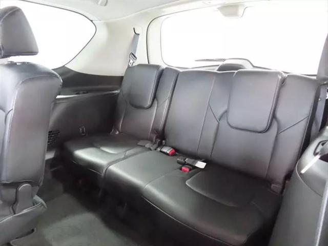 2022 INFINITI QX80 LUXE AWD