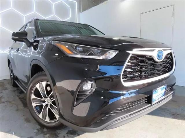 2021 Toyota Highlander Hybrid XLE