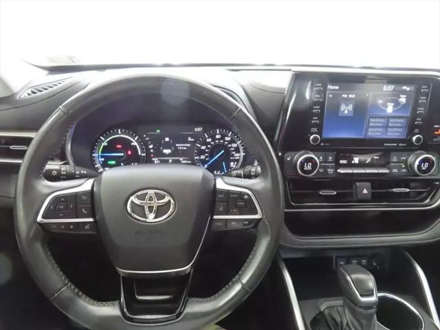 2021 Toyota Highlander Hybrid XLE