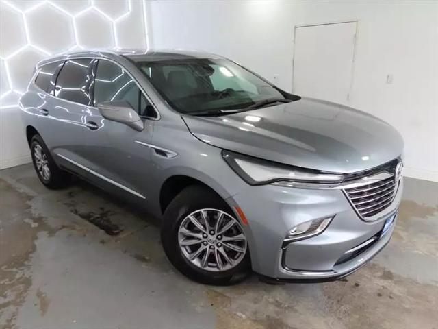 2023 Buick Enclave Essence FWD