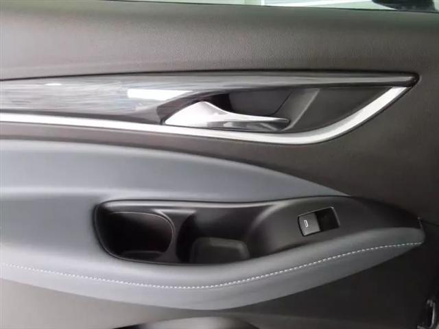 2023 Buick Enclave Essence FWD