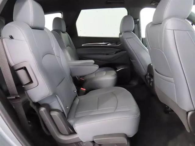 2023 Buick Enclave Essence FWD