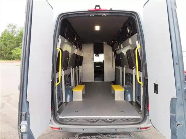 2019 Mercedes-Benz Sprinter 2500 High Roof V6