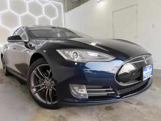 2014 Tesla Model S Sedan 4D