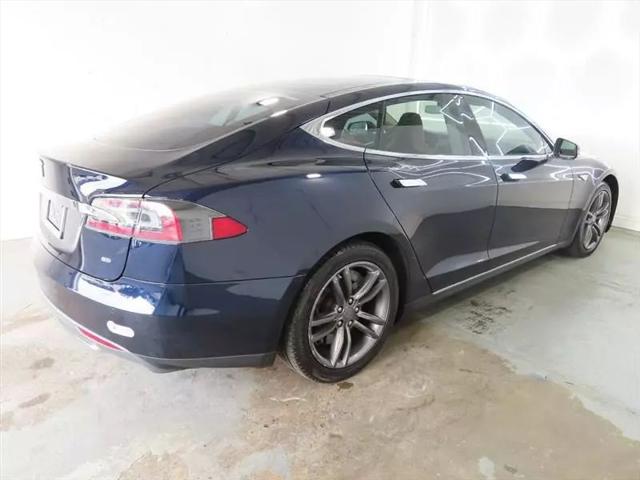 2014 Tesla Model S Sedan 4D