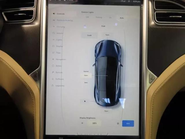 2014 Tesla Model S Sedan 4D