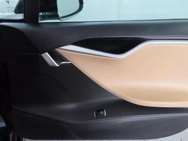 2014 Tesla Model S Sedan 4D