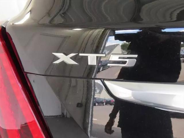 2021 Cadillac XT5 FWD Luxury
