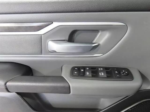 2023 Ram 1500 Big Horn Crew Cab 4x4 5'7" Box