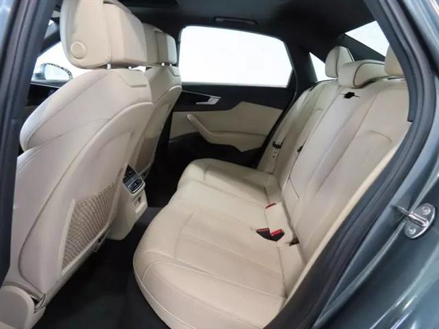 2021 Audi A4 Premium Plus 45 TFSI S line quattro S tronic