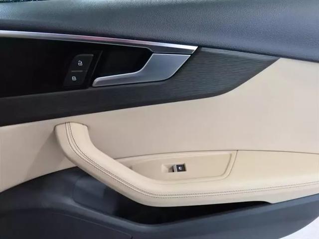 2021 Audi A4 Premium Plus 45 TFSI S line quattro S tronic