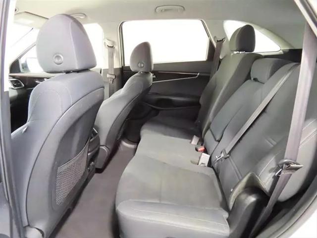 2020 Kia Sorento 3.3L LX