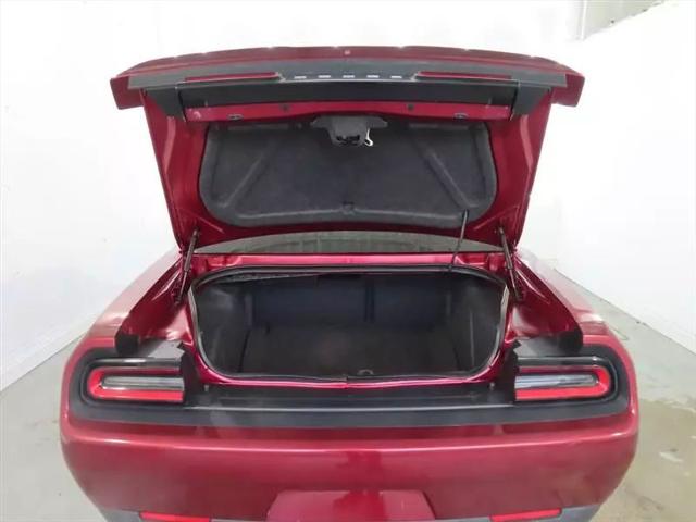 2018 Dodge Challenger SXT Plus