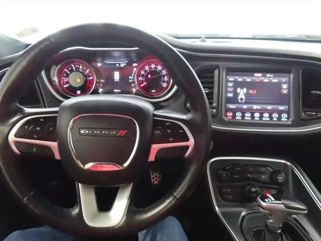 2018 Dodge Challenger SXT Plus