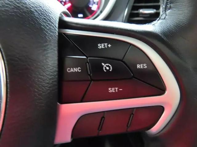 2018 Dodge Challenger SXT Plus