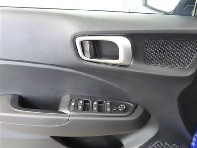 2024 Hyundai Venue SE