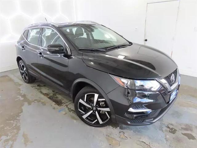 2022 Nissan Rogue Sport SL AWD Xtronic CVT