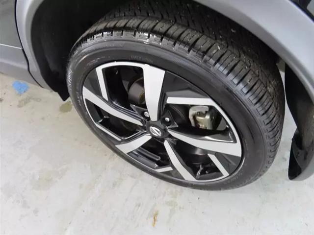 2022 Nissan Rogue Sport SL AWD Xtronic CVT