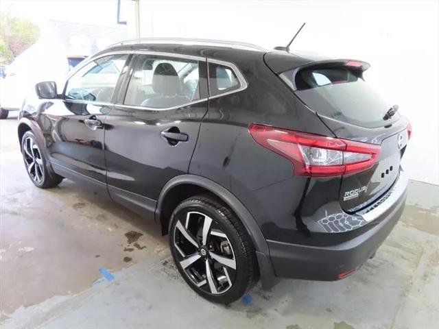 2022 Nissan Rogue Sport SL AWD Xtronic CVT