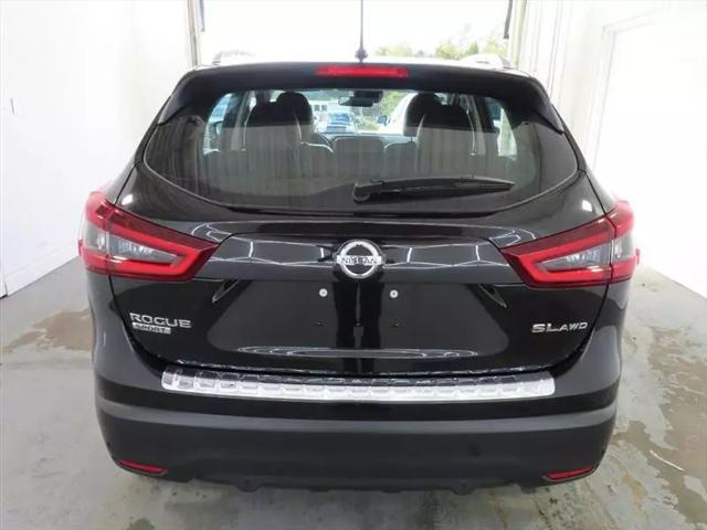 2022 Nissan Rogue Sport SL AWD Xtronic CVT