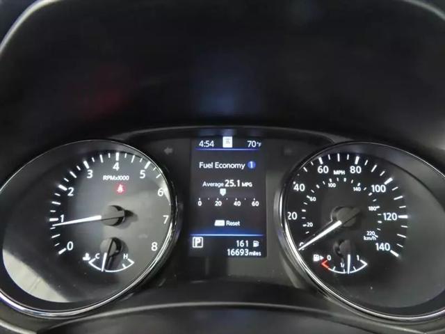 2022 Nissan Rogue Sport SL AWD Xtronic CVT
