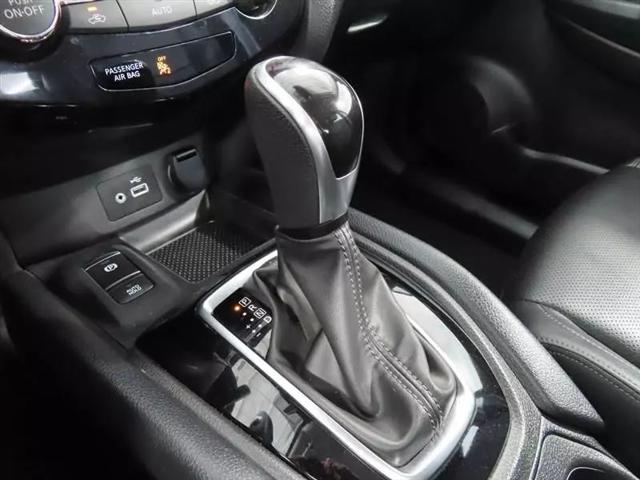 2022 Nissan Rogue Sport SL AWD Xtronic CVT