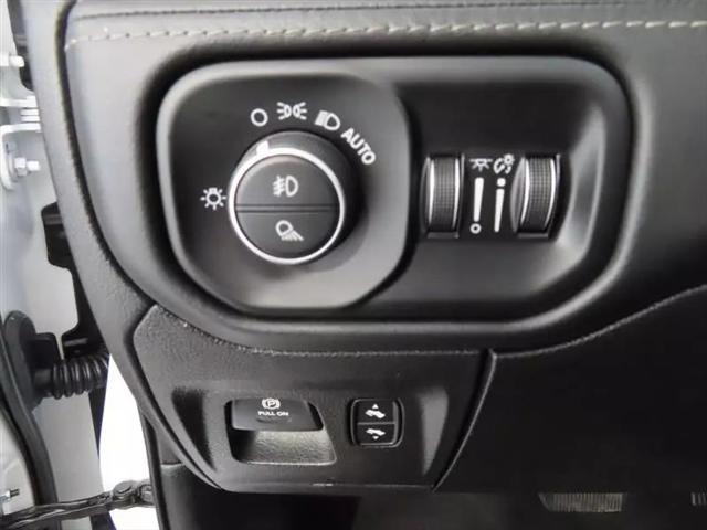 2020 Ram 1500 Limited Crew Cab 4x4 5'7" Box