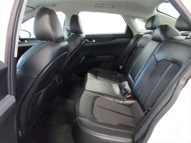 2022 Kia K5 LXS