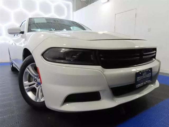 2022 Dodge Charger SXT RWD