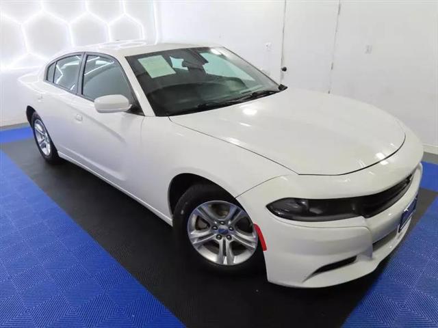 2022 Dodge Charger SXT RWD