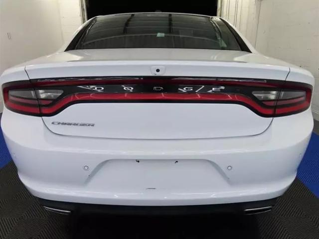 2022 Dodge Charger SXT RWD