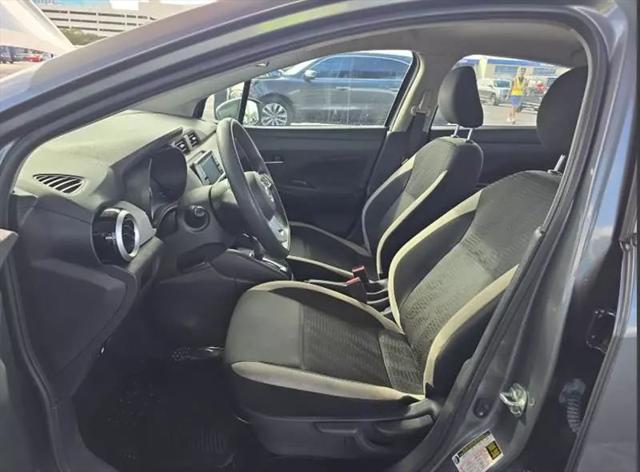 2021 Nissan Versa SV Xtronic CVT