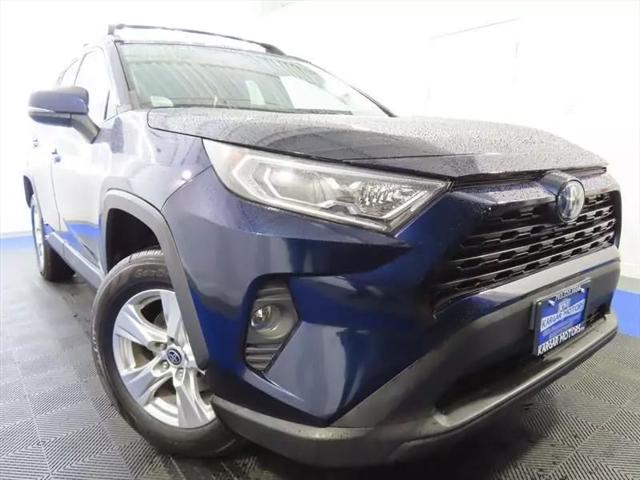 2021 Toyota RAV4 Hybrid XLE