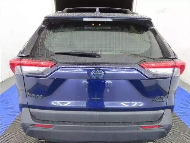2021 Toyota RAV4 Hybrid XLE