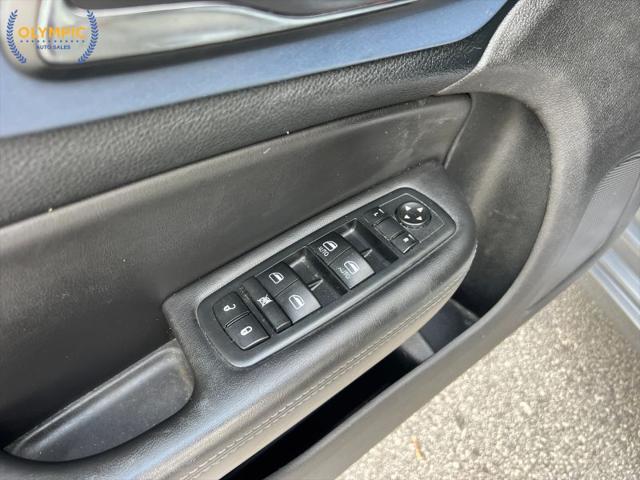 2016 Chrysler 200 S