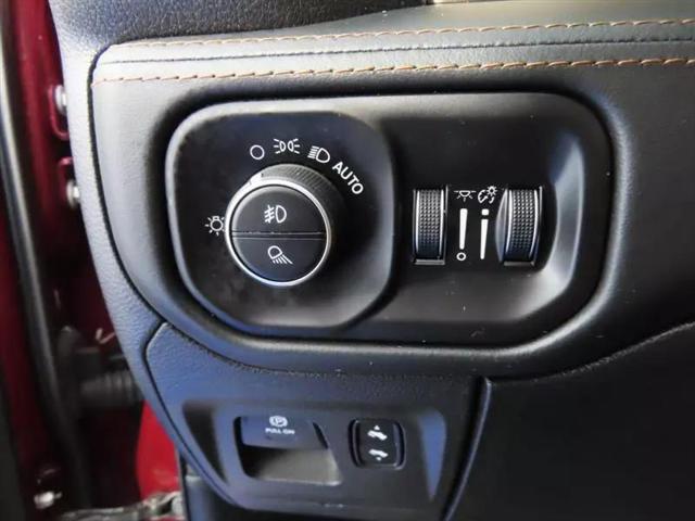 2020 Ram 1500 Laramie Longhorn Crew Cab 4x4 64 Box