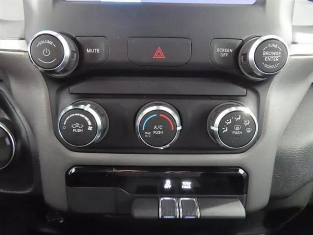 2022 Ram 1500 Big Horn Crew Cab 4x2 5'7" Box