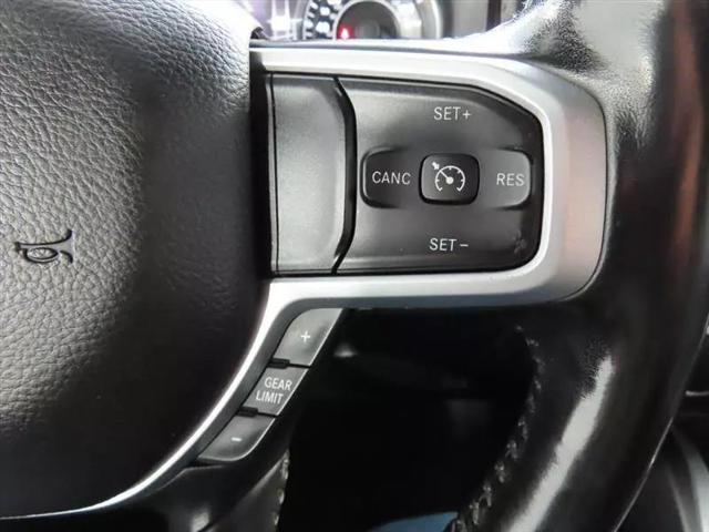 2020 Ram 1500 Big Horn Crew Cab 4x4 5'7" Box