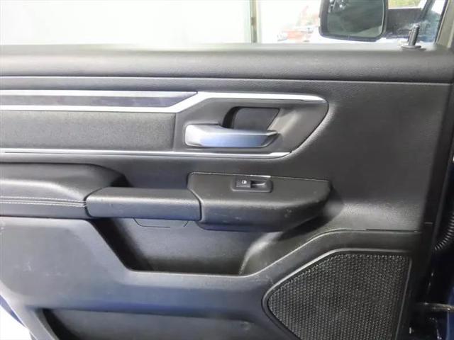 2020 Ram 1500 Big Horn Crew Cab 4x4 5'7" Box