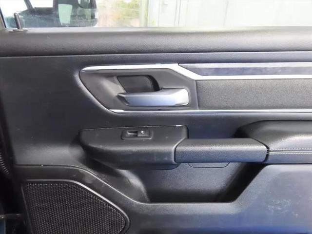 2020 Ram 1500 Big Horn Crew Cab 4x4 5'7" Box