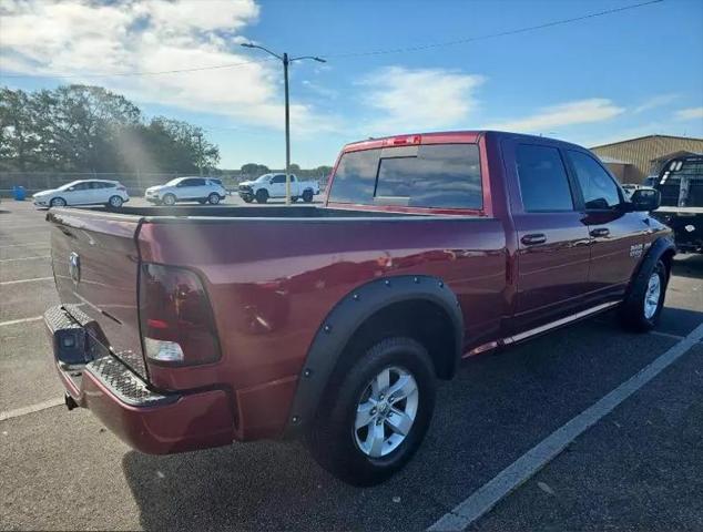 2019 Ram 1500 Classic SLT Crew Cab 4x2 6'4" Box