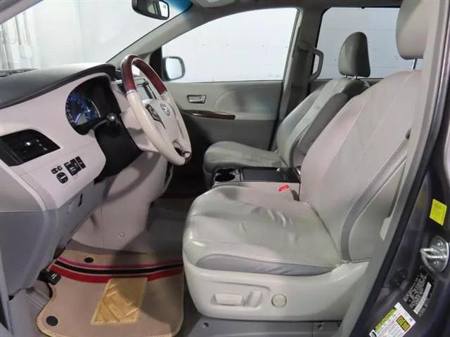 2011 Toyota Sienna Limited