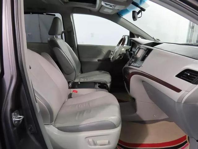 2011 Toyota Sienna Limited
