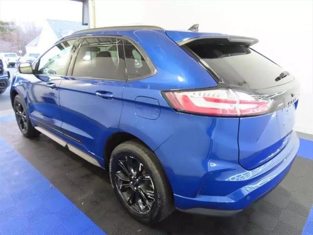 2022 Ford Edge SE