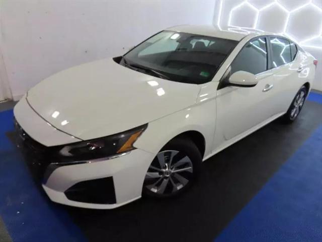 2023 Nissan Altima S FWD