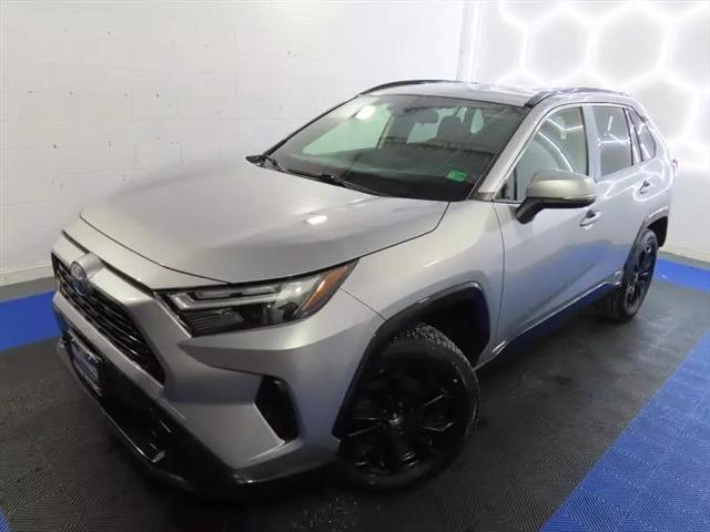 2022 Toyota RAV4 Hybrid SE