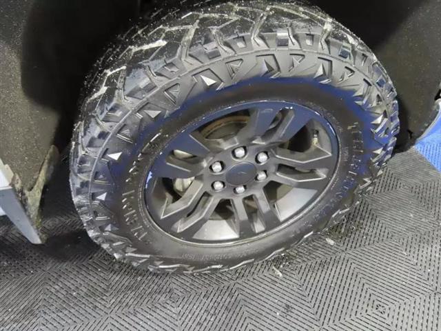 2020 Chevrolet Silverado 1500 4WD Crew Cab Short Bed LT