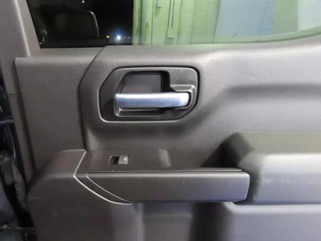 2020 Chevrolet Silverado 1500 4WD Crew Cab Short Bed LT